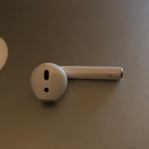 Apple AirPod